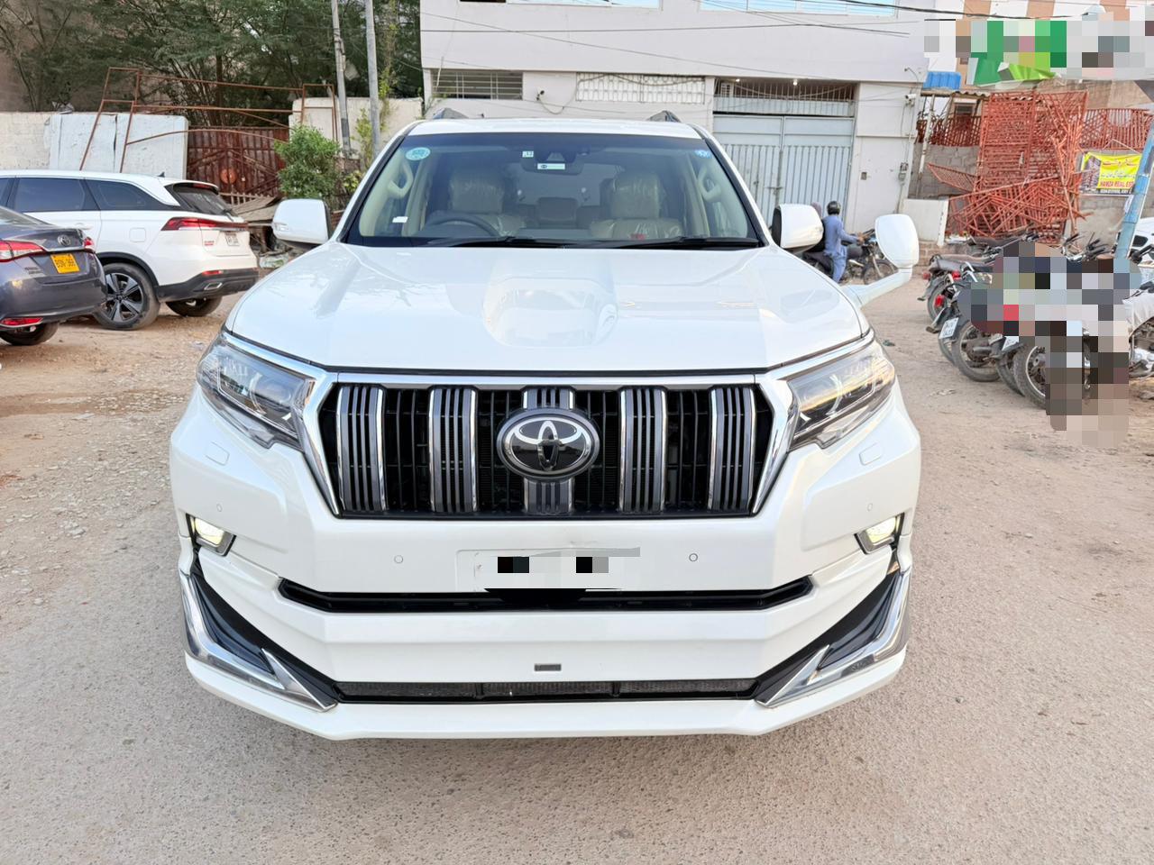 Toyota prado txl 2019 for sale in Karachi — Eastern Cars
